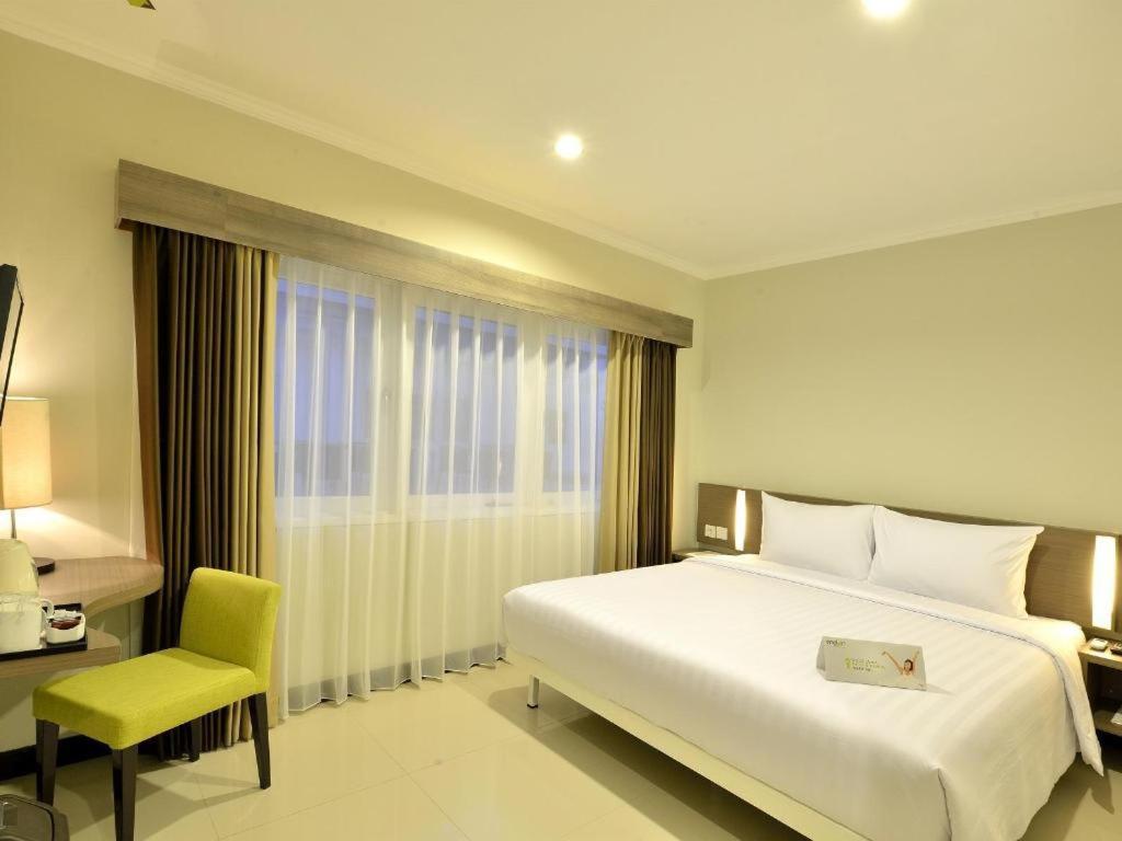 Whiz Prime Hotel Darmo Harapan Surabaja Zewnętrze zdjęcie