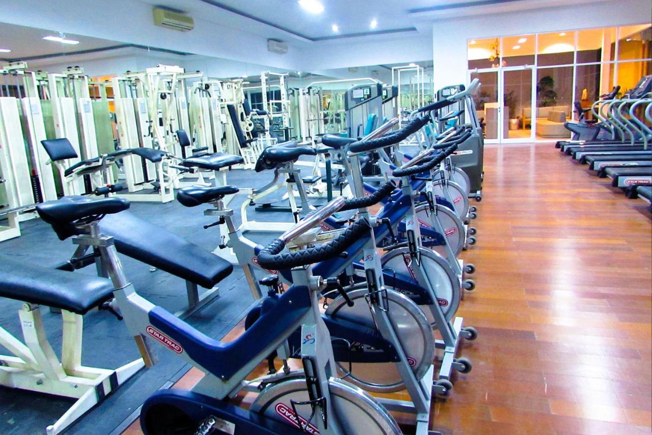 Whiz Prime Hotel Darmo Harapan Surabaja Zewnętrze zdjęcie
